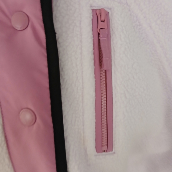 American Eagle Women's Pink Button With Pockets Sweater sz S.   FL - Picture 4 of 9